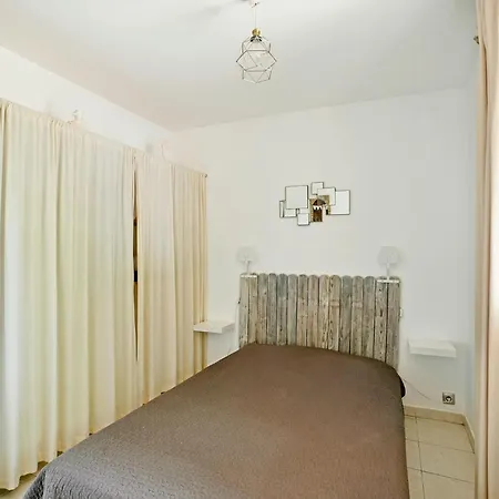 3 Bedroom In Mazan